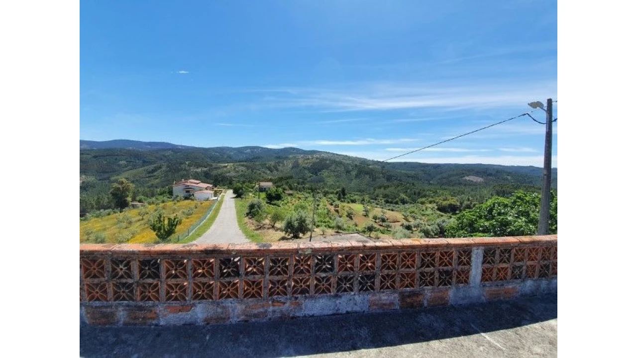 Moradia T5 para Venda em Ermida Foto 10