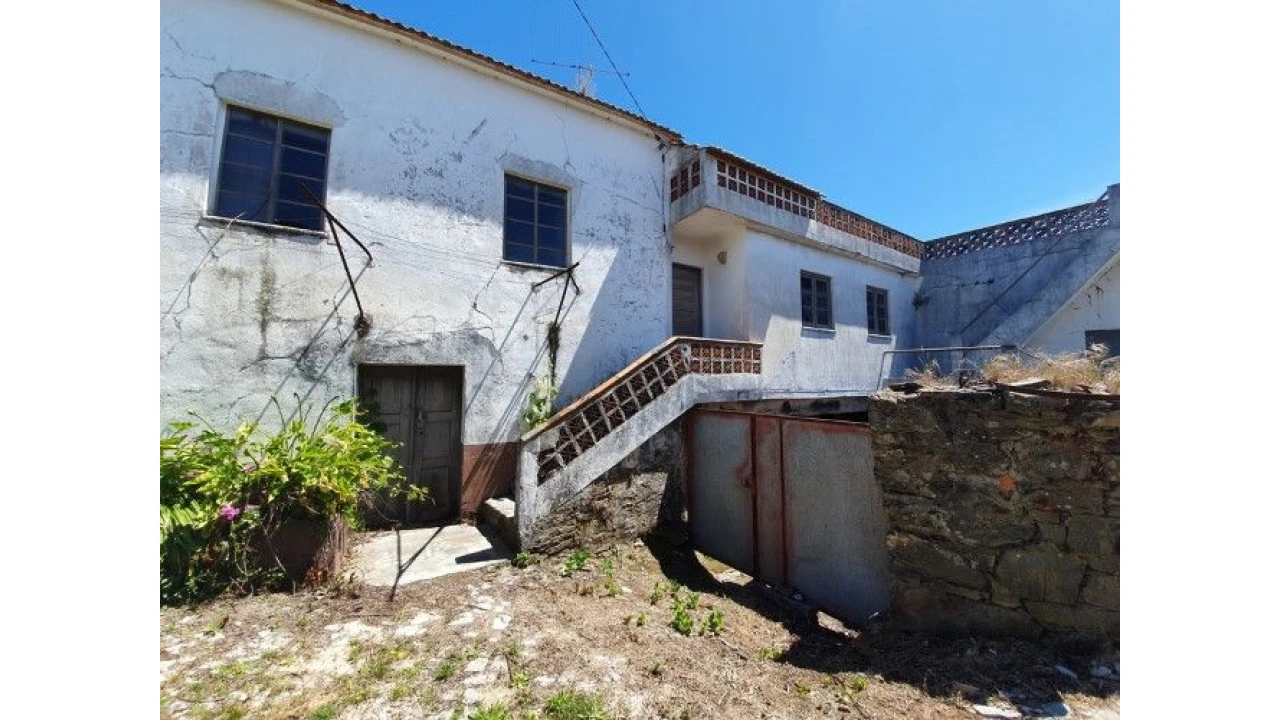 Moradia T5 para Venda em Ermida Foto 12