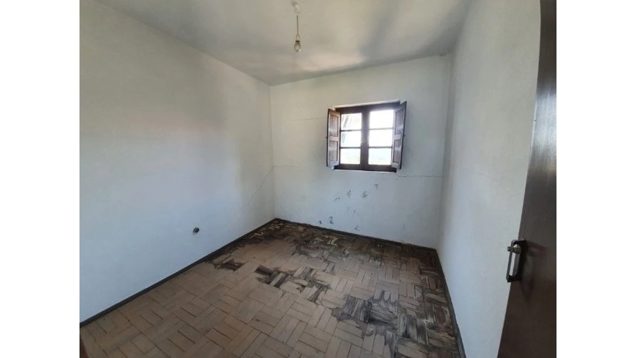 Moradia T5 para Venda em Ermida Foto 20