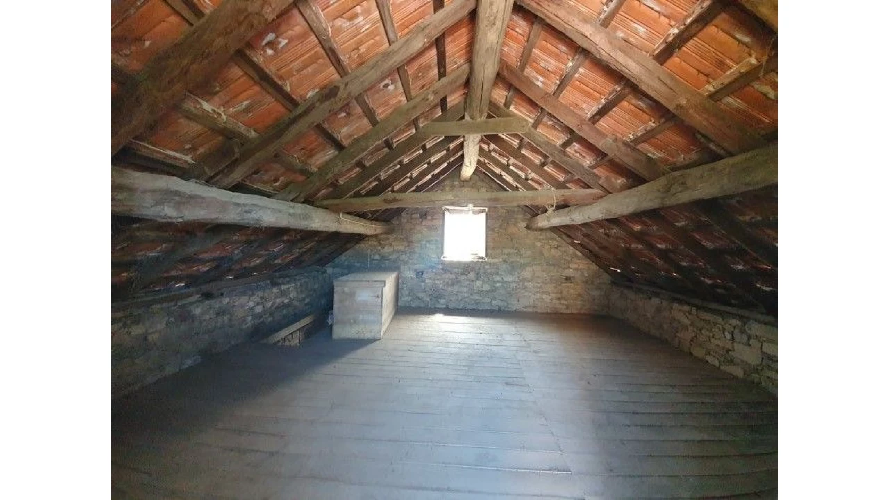 Moradia T5 para Venda em Ermida Foto 24