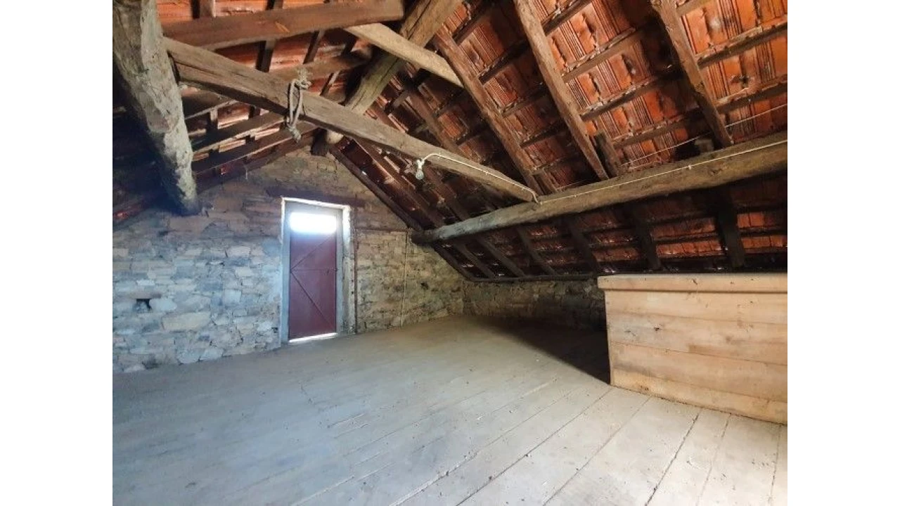 Moradia T5 para Venda em Ermida Foto 23