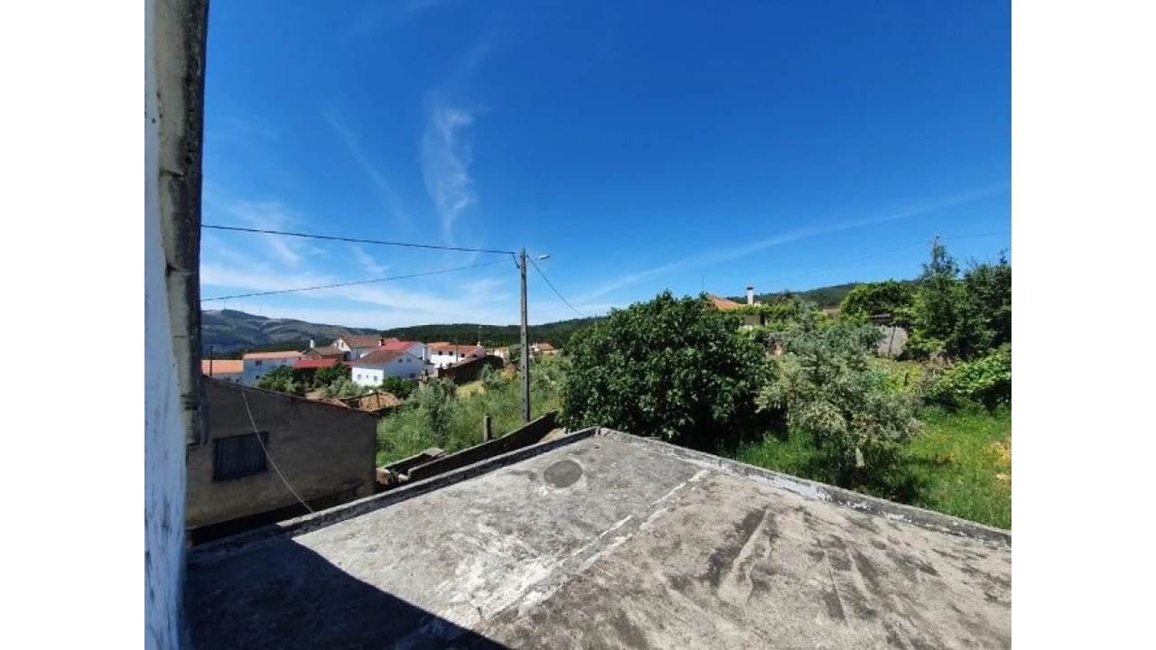 Moradia T5 para Venda em Ermida Foto 27