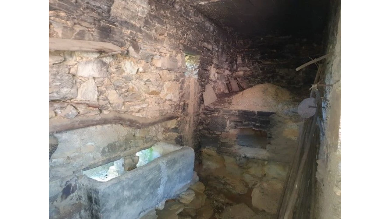 Moradia T5 para Venda em Ermida Foto 32