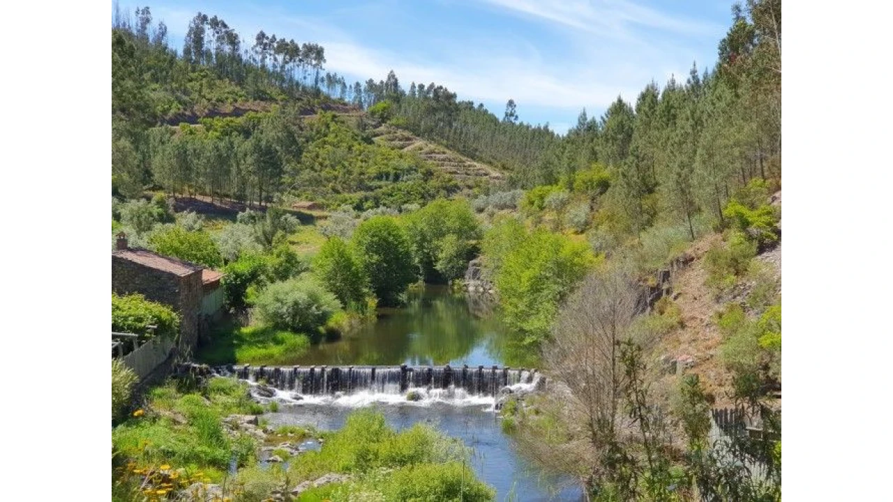 Moradia T5 para Venda em Ermida Foto 34