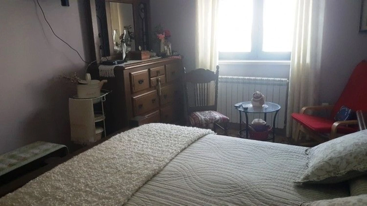 Moradia T3 para Venda em Derreada Cimeira Foto 22