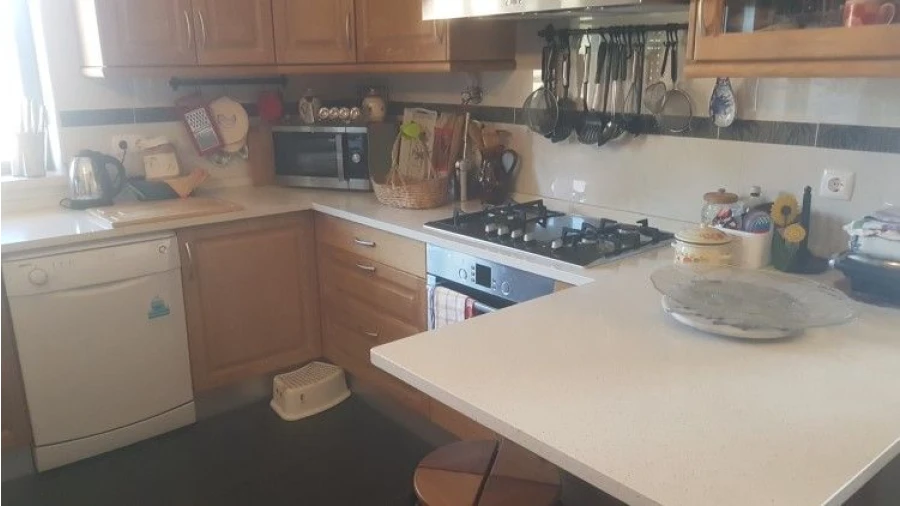 Moradia T3 para Venda em Derreada Cimeira Foto 24