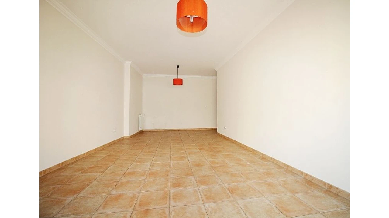 Apartamento T2 para Arrendamento em Torres Vedras Foto 12