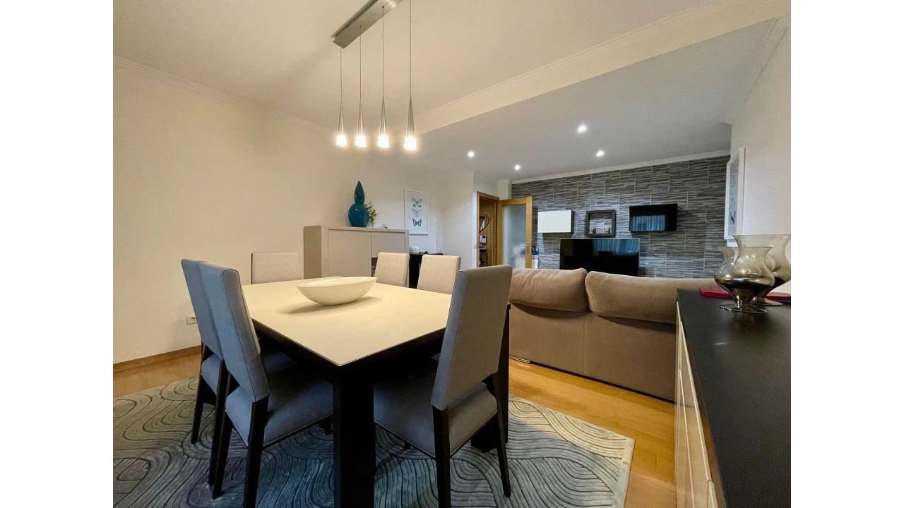 Apartamento T3 para Venda em Maia Foto 6
