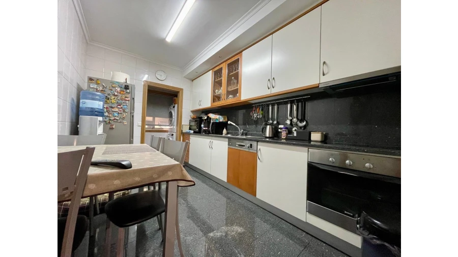 Apartamento T3 para Venda em Maia Foto 20