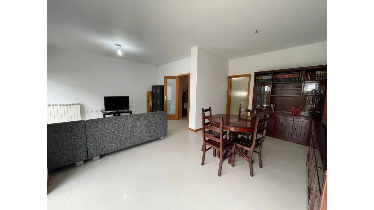 Moradia T3 para Venda em Alvarelhos Foto 5