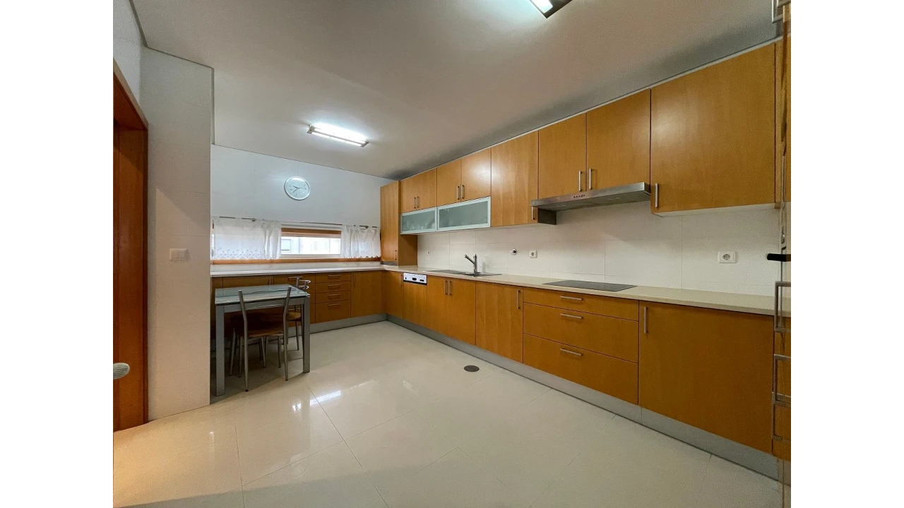 Moradia T3 para Venda em Alvarelhos Foto 1