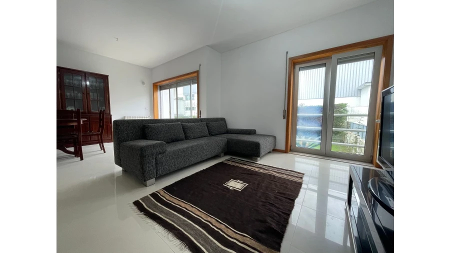 Moradia T3 para Venda em Alvarelhos Foto 11