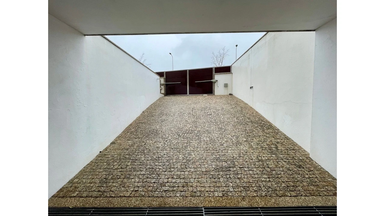 Moradia T3 para Venda em São Romão do Coronado Foto 33