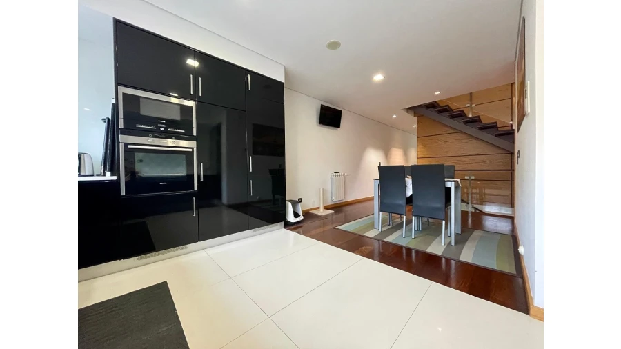 Moradia T3 para Venda em São Romão do Coronado Foto 6