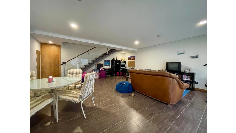 Moradia T3 para Venda em São Romão do Coronado Foto 10