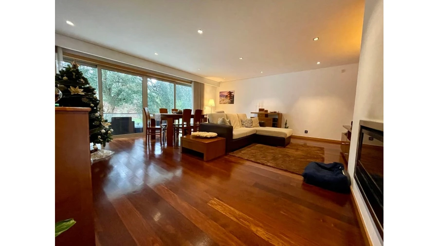 Moradia T3 para Venda em São Romão do Coronado Foto 1