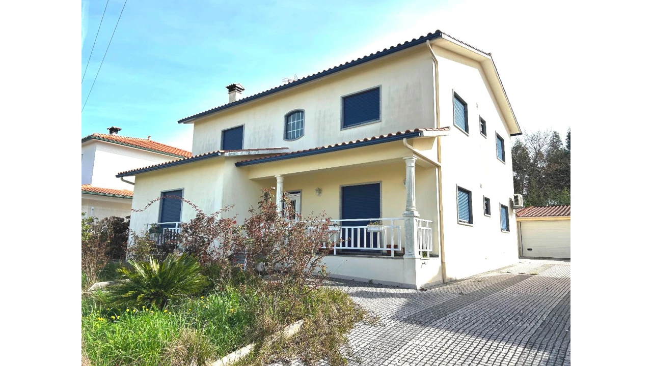 Moradia T5 para Venda em Pedrógão Grande Foto 3