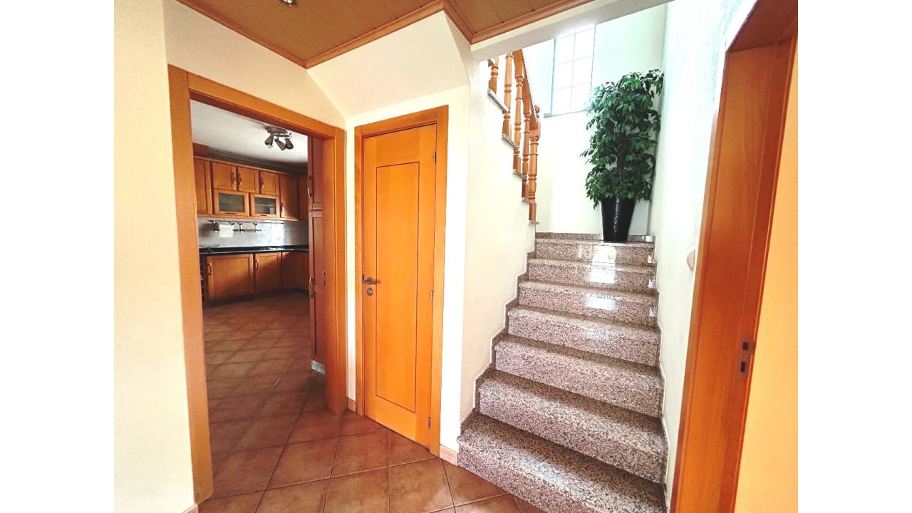 Moradia T5 para Venda em Pedrógão Grande Foto 25