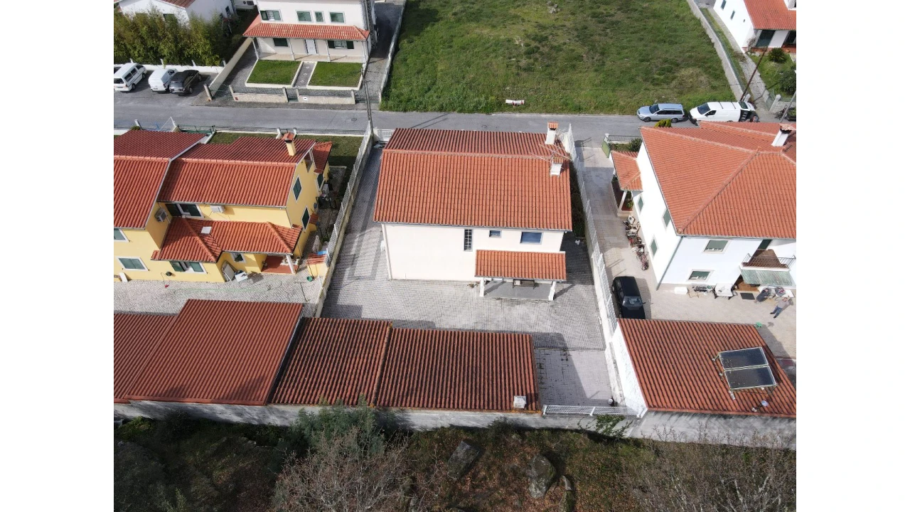 Moradia T5 para Venda em Pedrógão Grande Foto 40