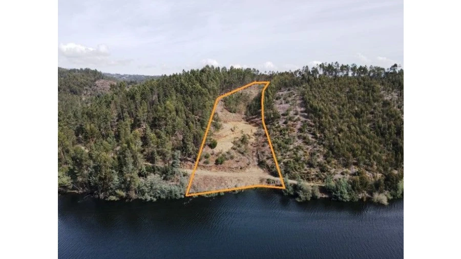 Terreno para Venda em Lomba Foto 2