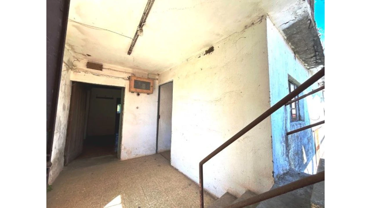 Moradia T4 para Venda em Vila Facaia Foto 3