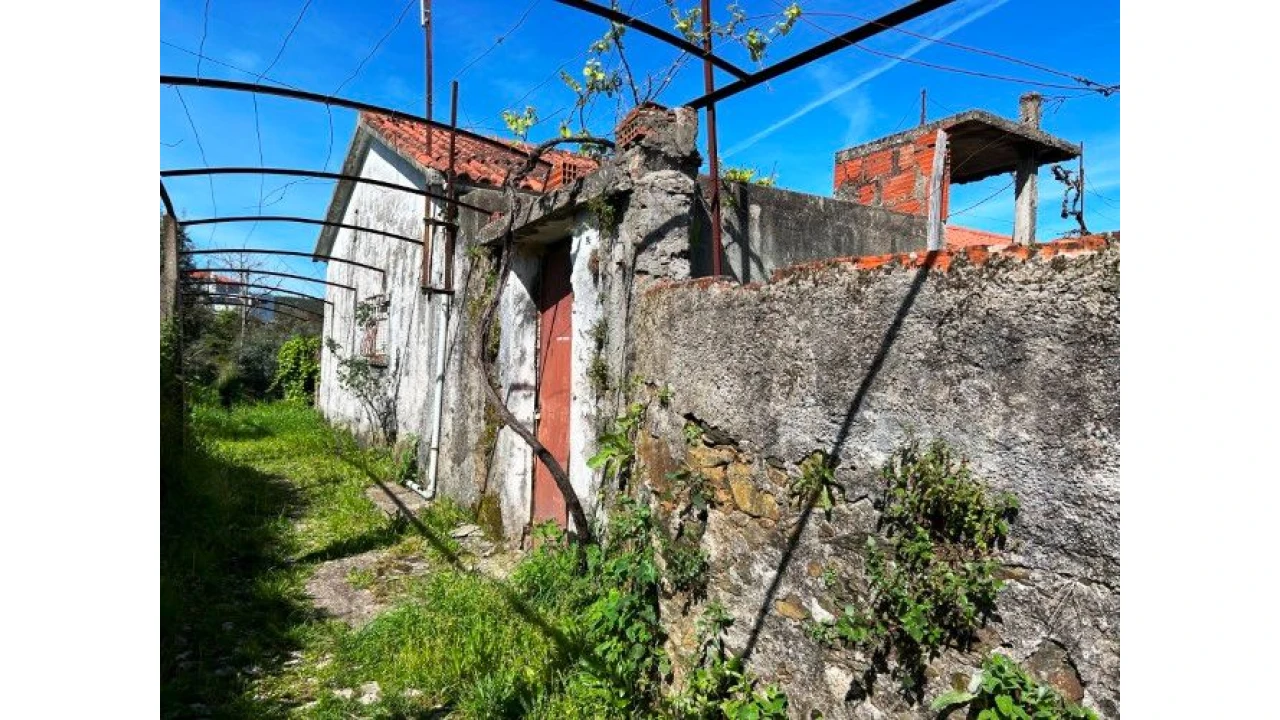 Moradia T4 para Venda em Vila Facaia Foto 23