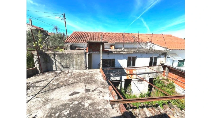 Moradia T4 para Venda em Vila Facaia