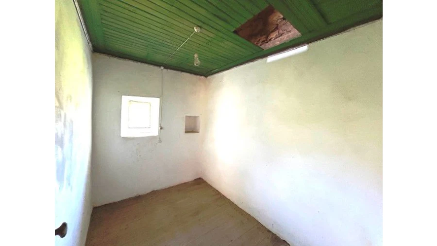 Moradia T4 para Venda em Vila Facaia Foto 13