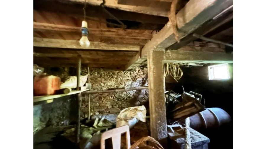 Moradia T4 para Venda em Vila Facaia Foto 18