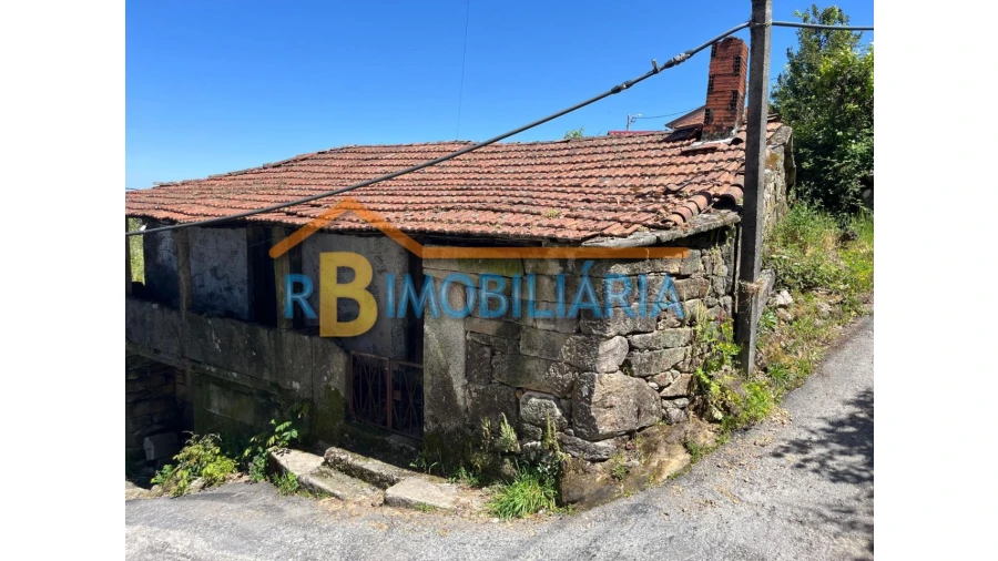 Moradia T2 para Venda em Quintela Foto 13