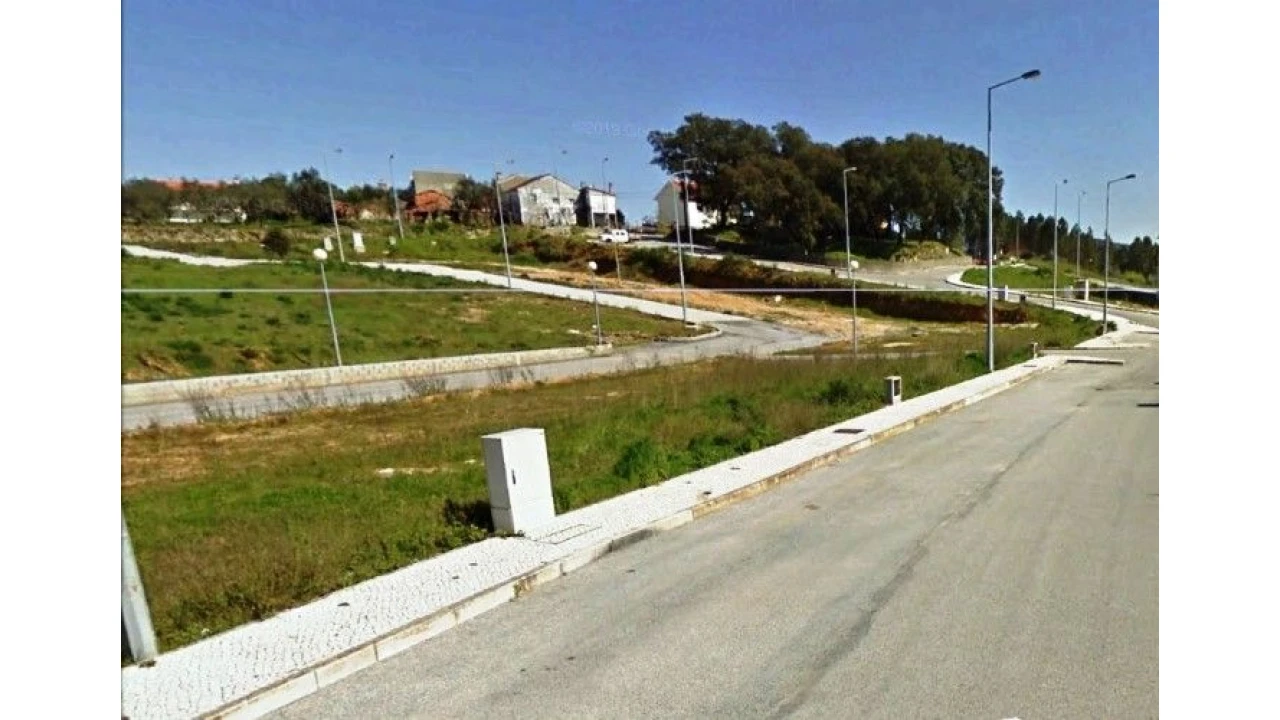 Terreno P/ Prédio para Venda em Pedrógão Grande Foto 1