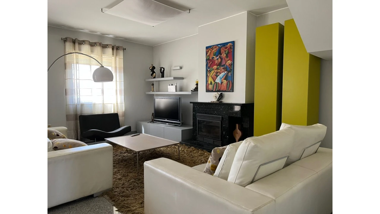 Apartamento T4 para Venda em Lavra Foto 1