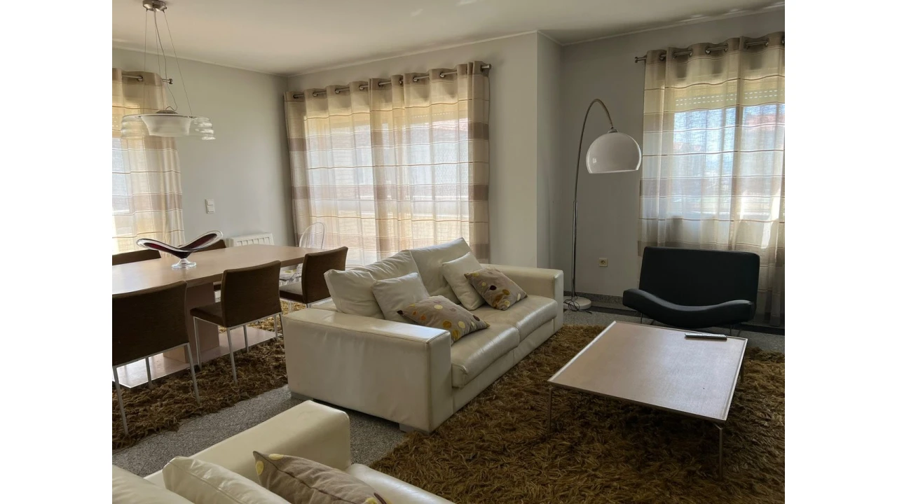 Apartamento T4 para Venda em Lavra Foto 7