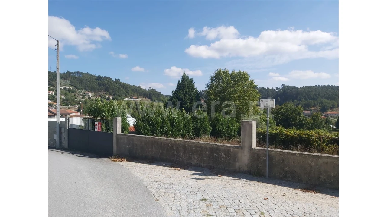 Terreno para Venda em Frades Foto 10