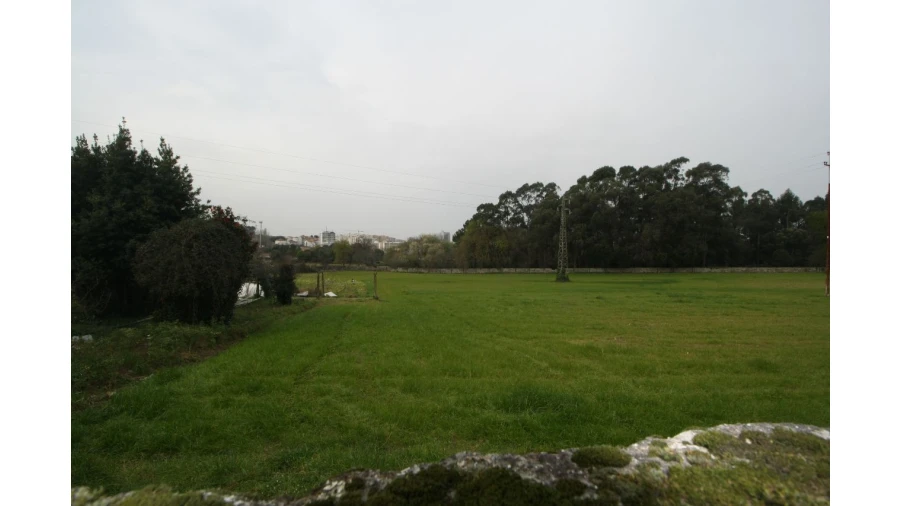 Terreno para Venda em Rio Tinto Foto 7