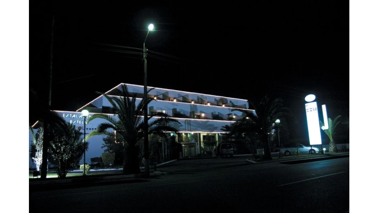 Prédio para Venda em Estela Foto 1