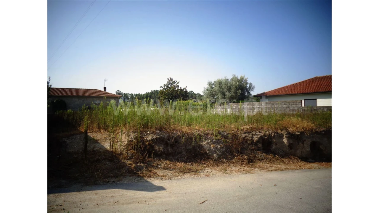 Terreno para Venda em Fontarcada Foto 7