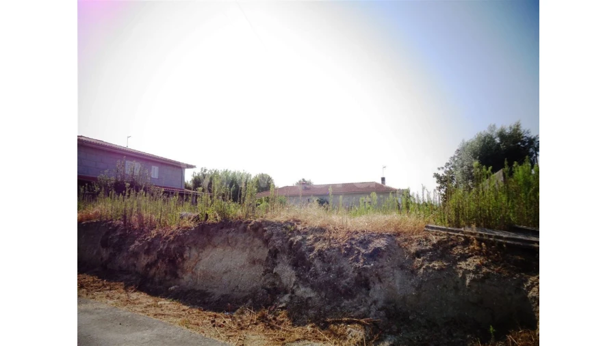 Terreno para Venda em Fontarcada Foto 11