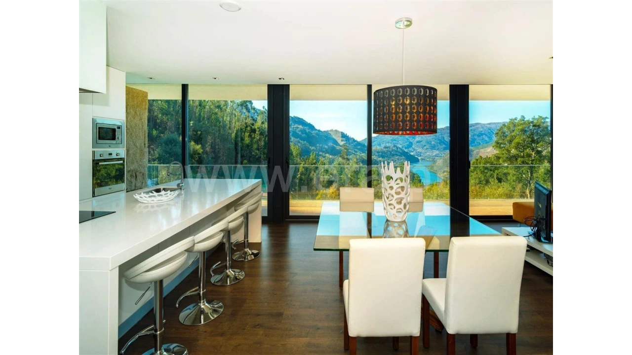 Moradia T3 para Venda em Louredo Foto 1