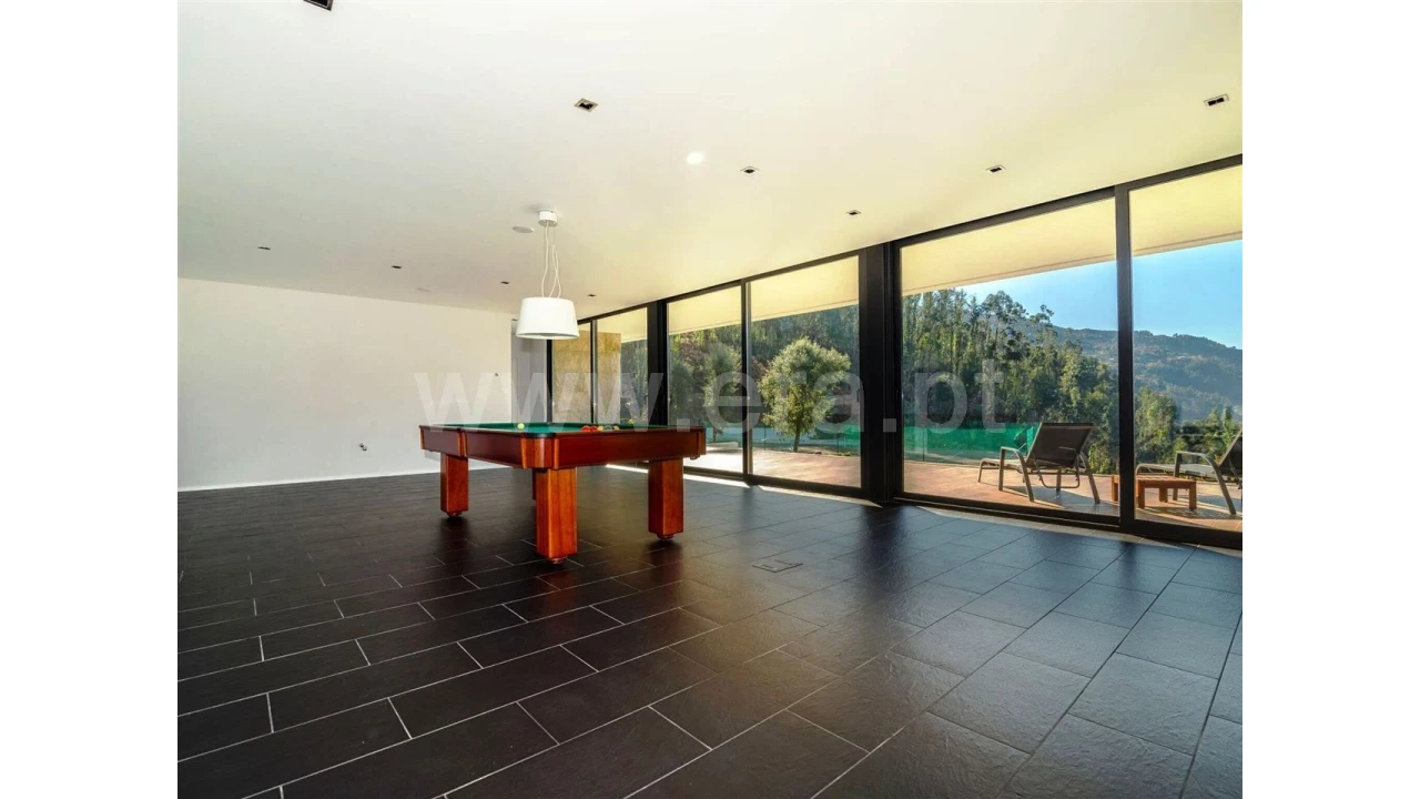 Moradia T3 para Venda em Louredo Foto 9