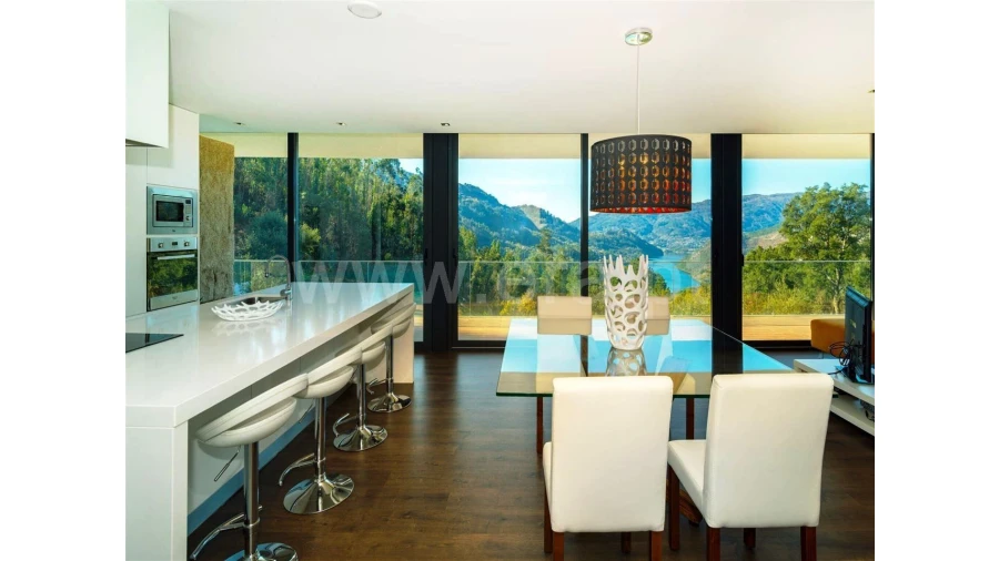 Moradia T3 para Venda em Louredo