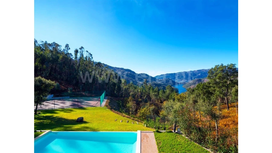 Moradia T3 para Venda em Louredo Foto 33