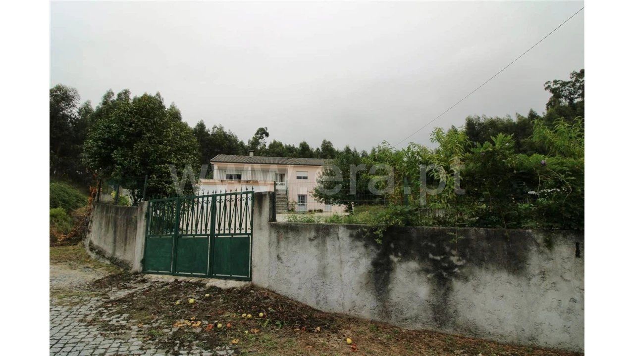 Moradia T5 para Venda em Taíde Foto 14