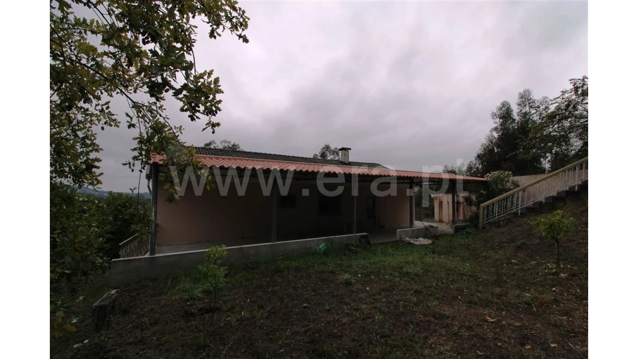 Moradia T5 para Venda em Taíde Foto 21