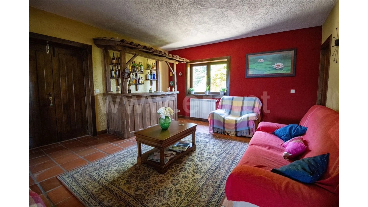 Moradia T3 para Venda em Ventosa Foto 9