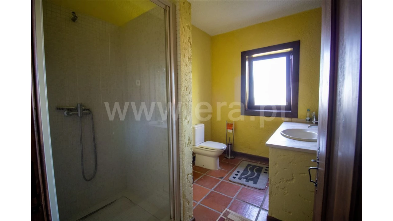 Moradia T3 para Venda em Ventosa Foto 8