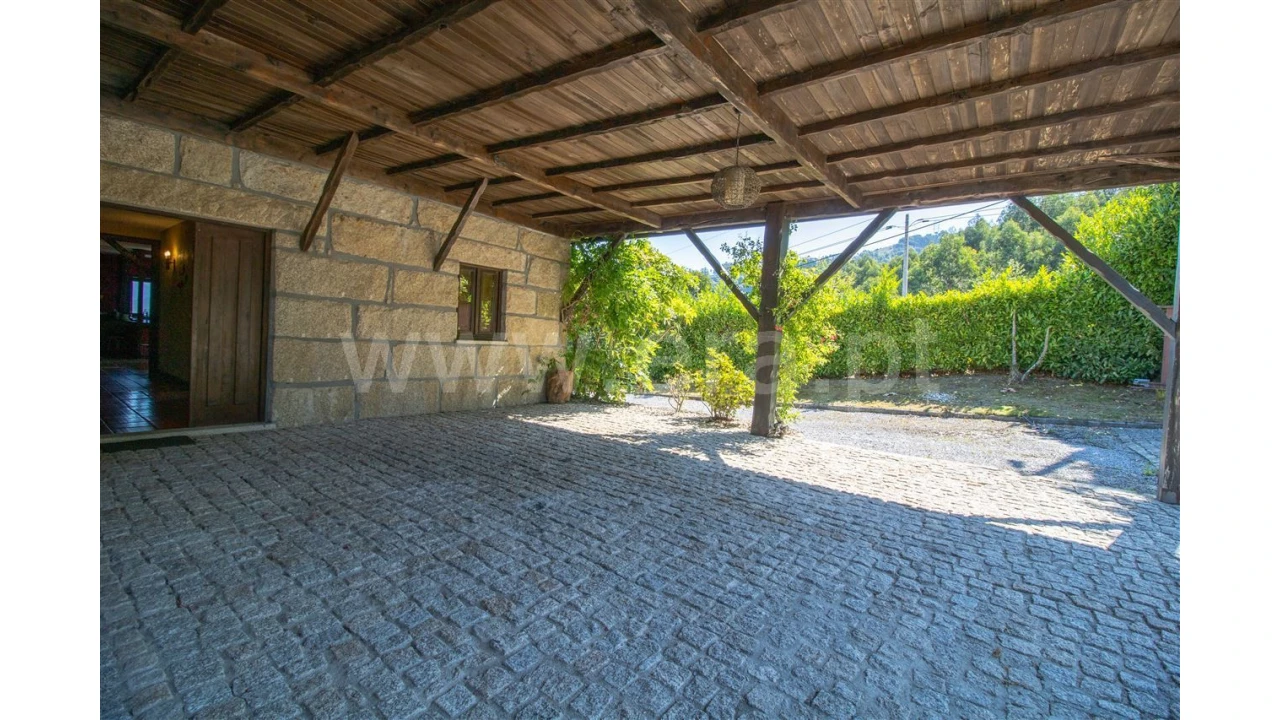 Moradia T3 para Venda em Ventosa Foto 12