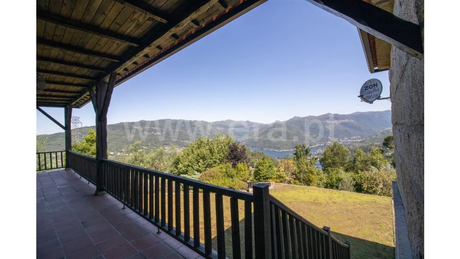 Moradia T3 para Venda em Ventosa Foto 1