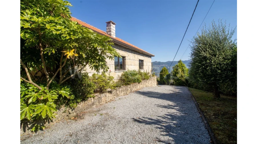 Moradia T3 para Venda em Ventosa Foto 13