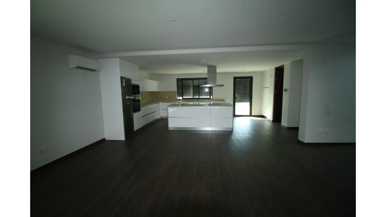 Moradia T4 para Venda em Valongo Foto 11